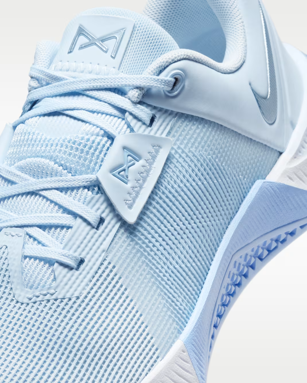 HQ2620-401 Nike Metcon 10 "Hydrogen Blue/Aluminum" (Women's)