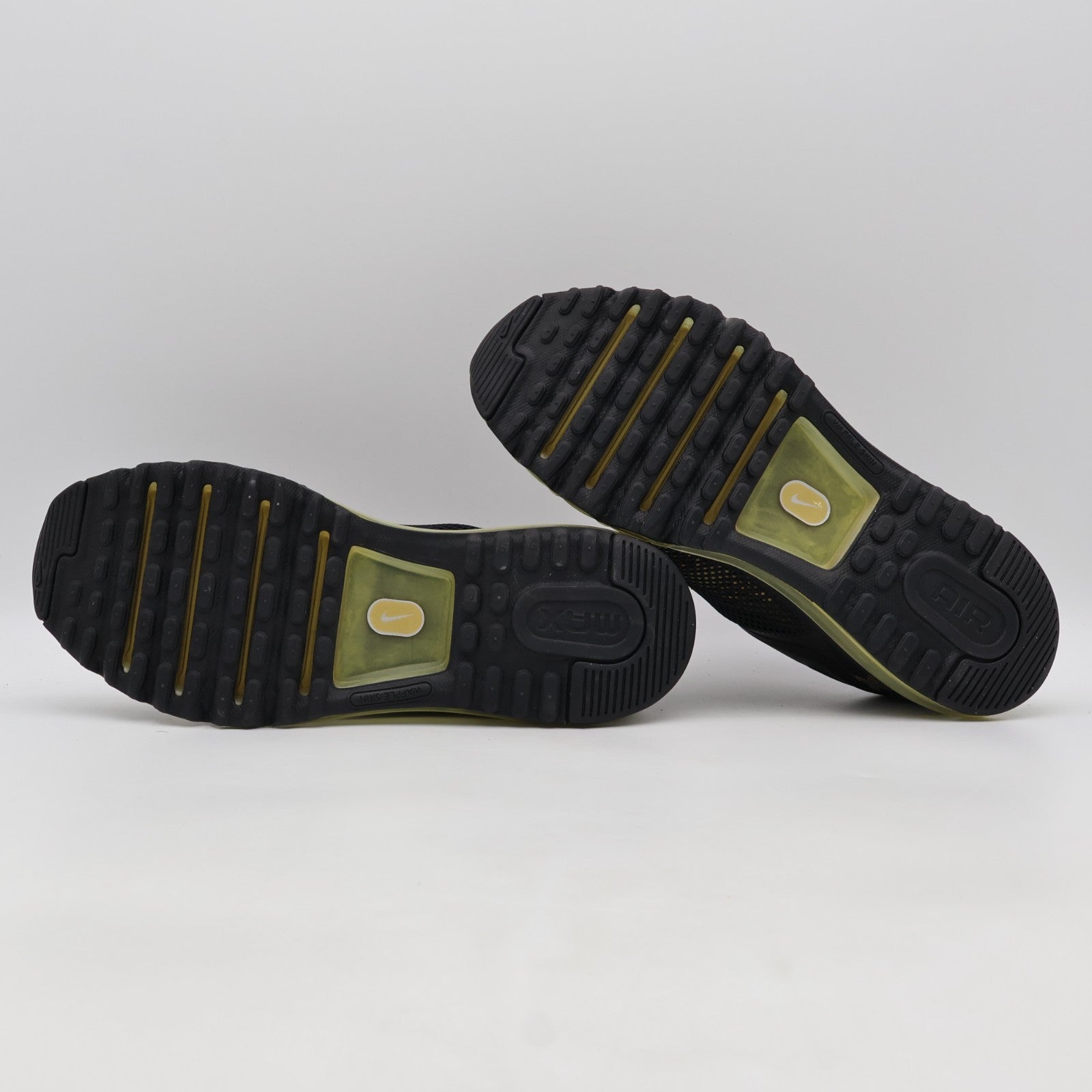 HQ1927-001 Nike Air Max 2013 Men's Shoes (Men's)
