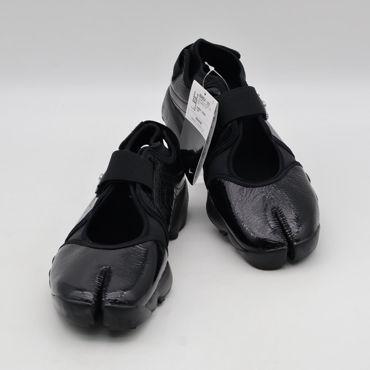IB8954-001 Nike Air Rift Luxury Leather Black (Women's)