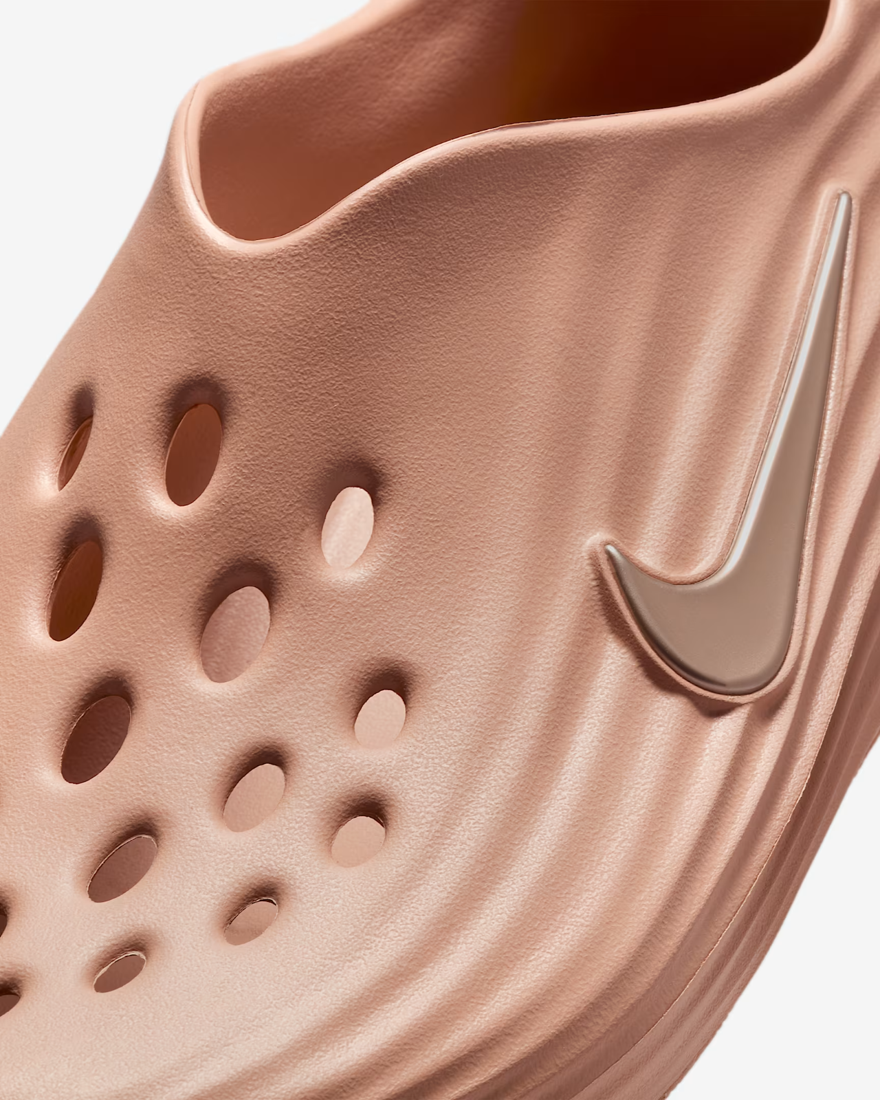 HV5062-602 Nike  ReactX Rejuven8 Rose Gold (Women's)