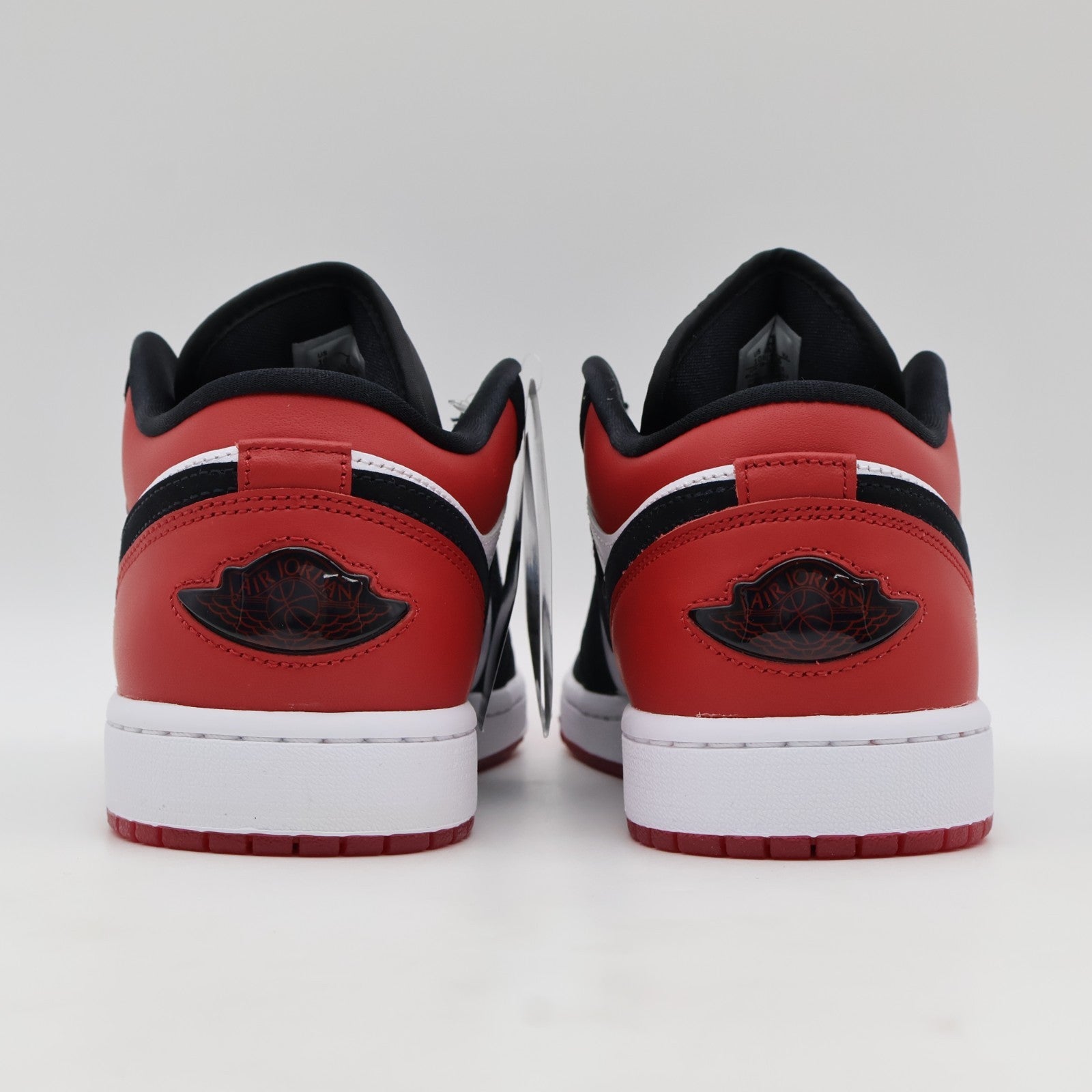 IB8971-106 Nike Air Jordan 1 Low SE Black Toe (Men's)