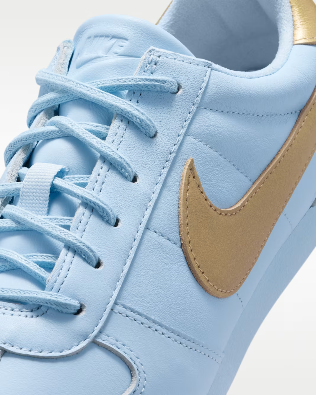 IV5833-441 Nike Sprint Sister Celestine Blue Mystic Dates (Women's)