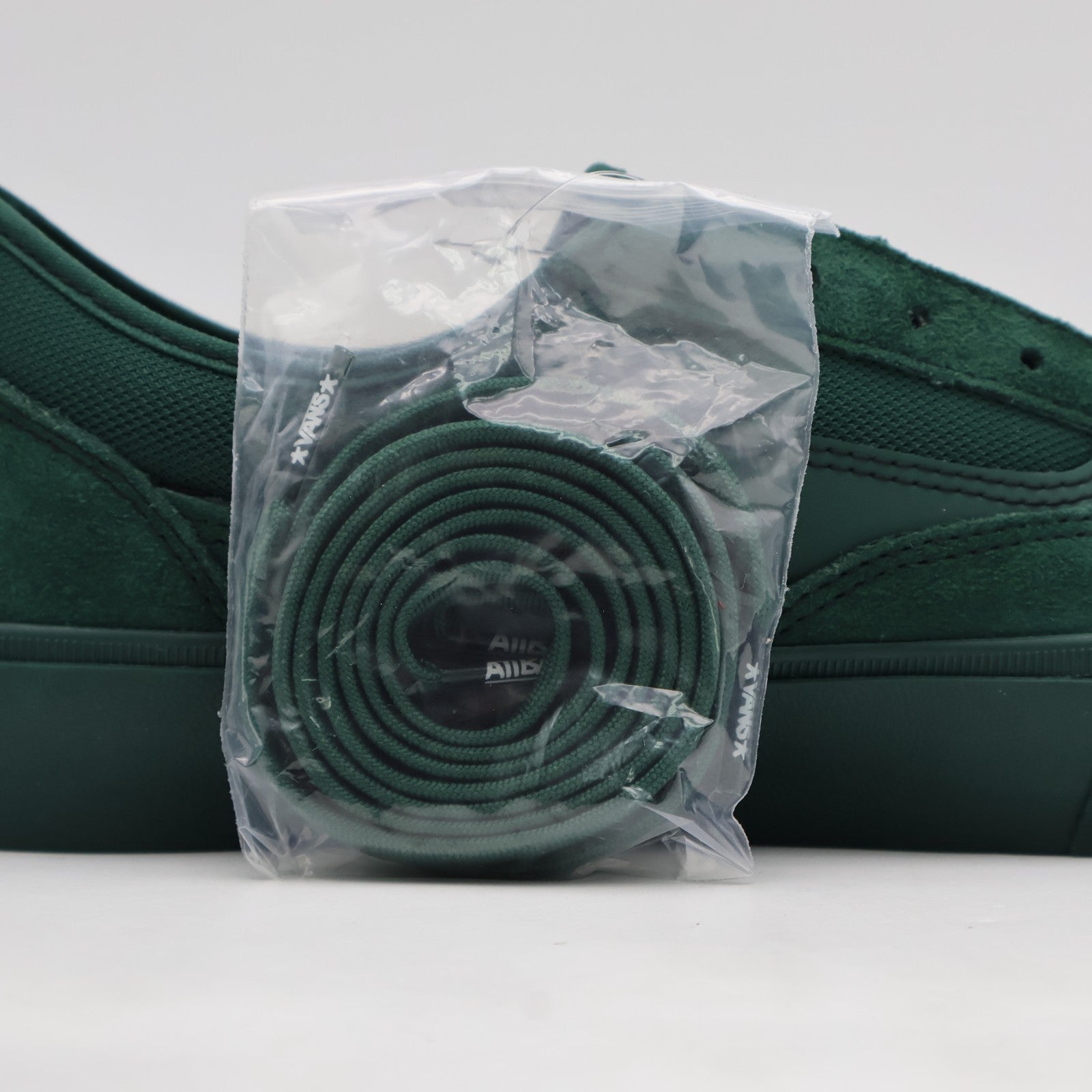 VN000D85EME Atiba Jefferson Vans Skate Curren Caples Emerald (Men's)