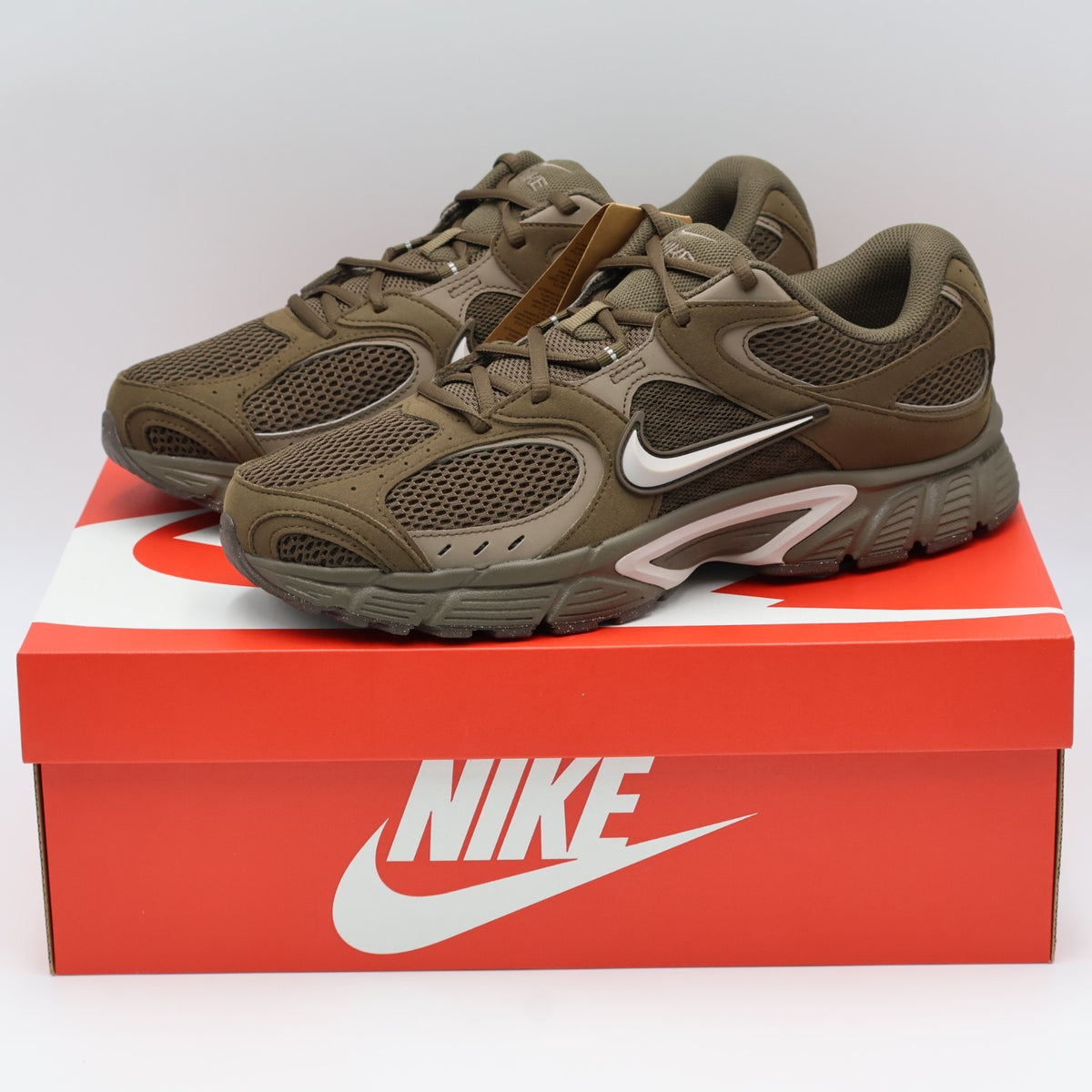 II6292-200 Nike V5 RNR Dark Hazel Cave Stone College Grey (Men's)