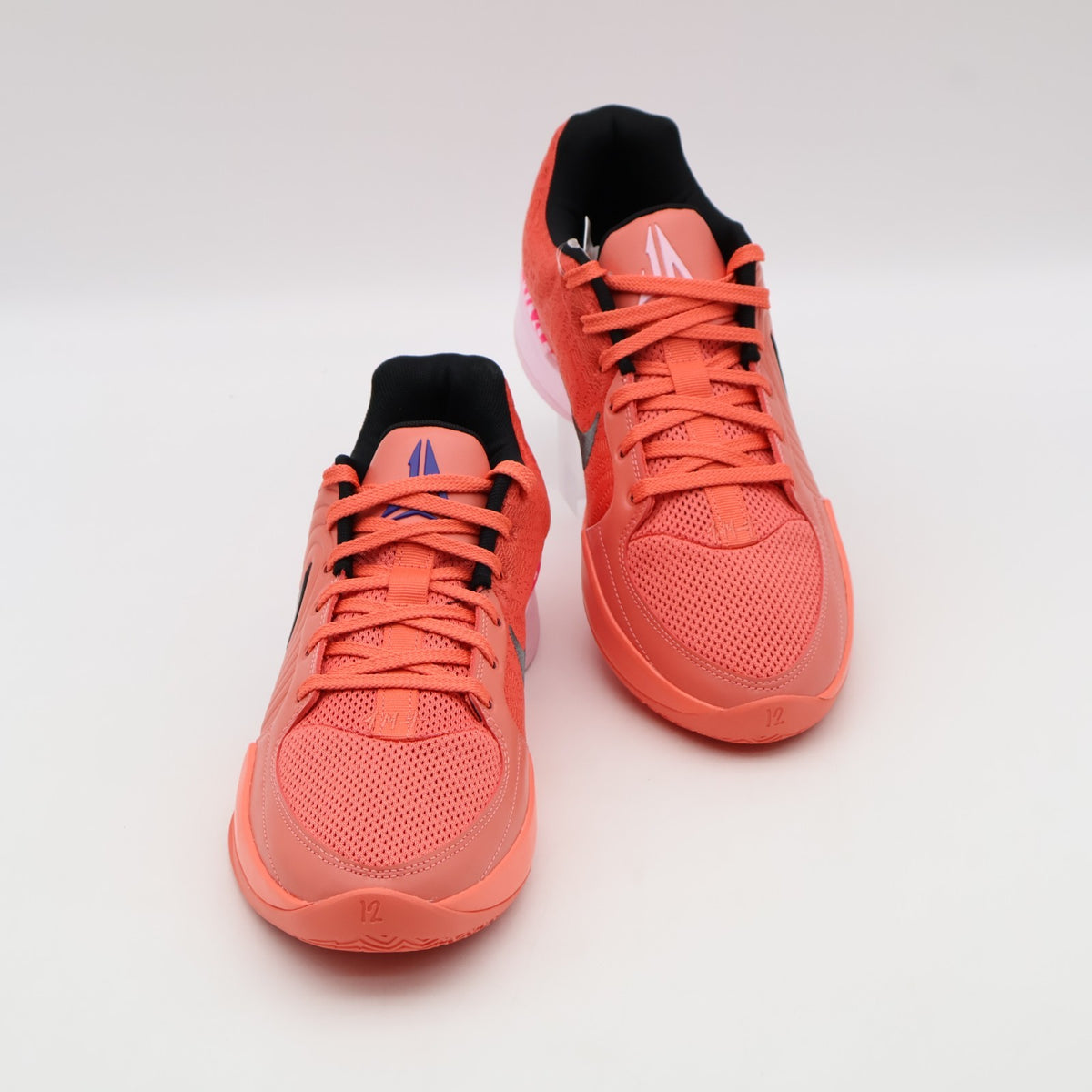 IB5842-800 IB5841-800 Nike Ja 2 Heart Eyes (Men's)