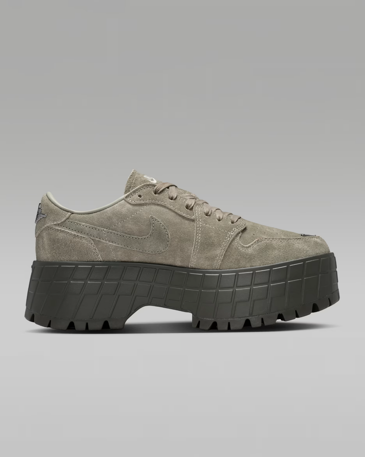 IR7248-304 Nike Air Jordan 1 Brooklyn Low "Spruce Fog/Cargo Khaki" (Women's)