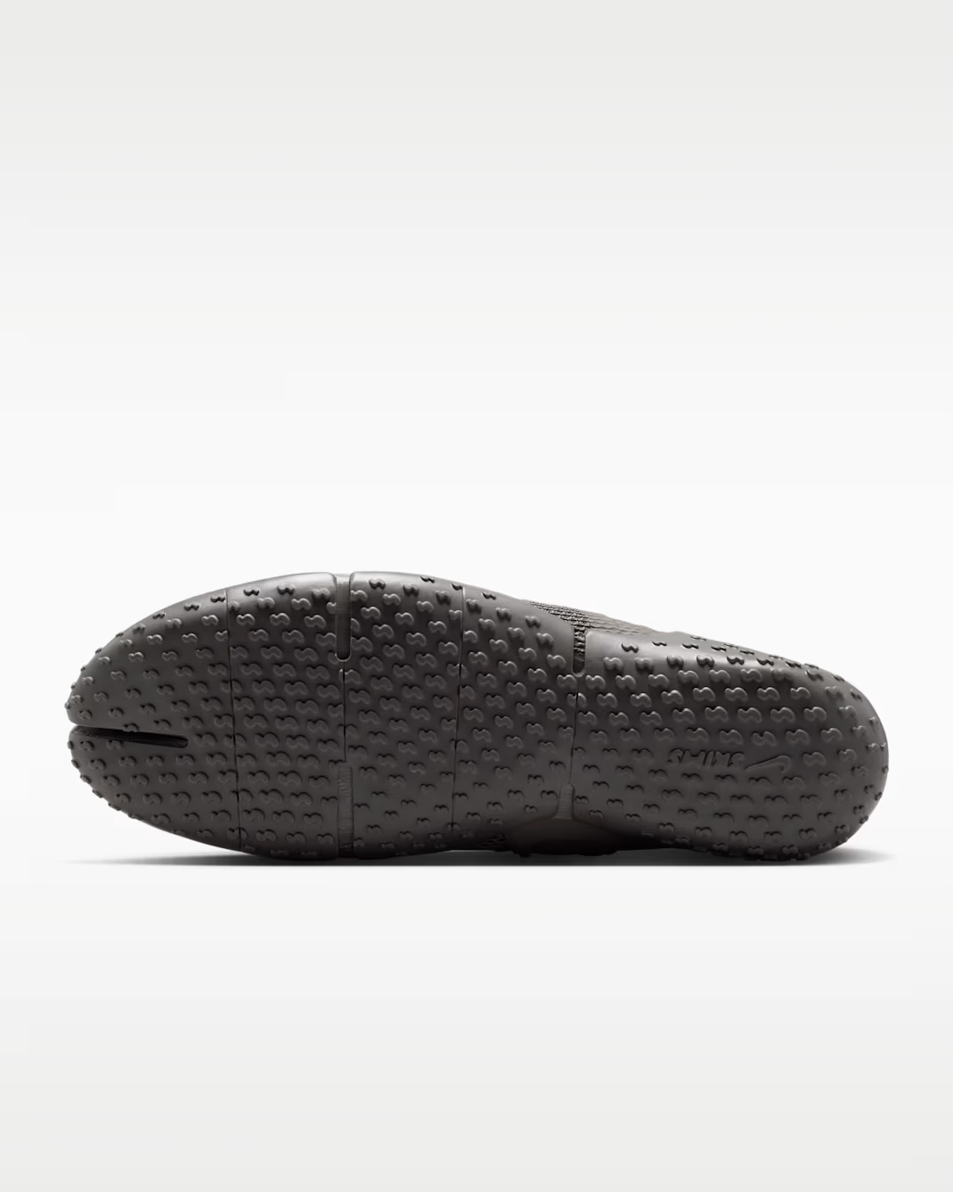 IZ5353-200 SKIMS Ã Nike Rift Mesh "Cave Stone/Medium Ash" (Women's)