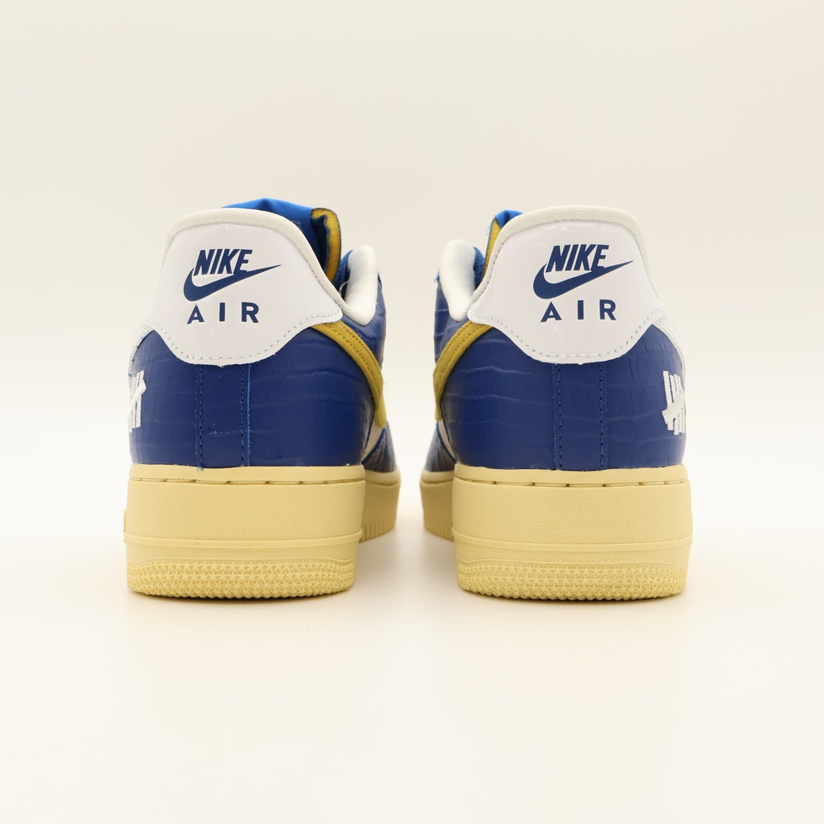 DM8462-400 Undefeated Nike Air Force 1 Low 5 On It (Men's)