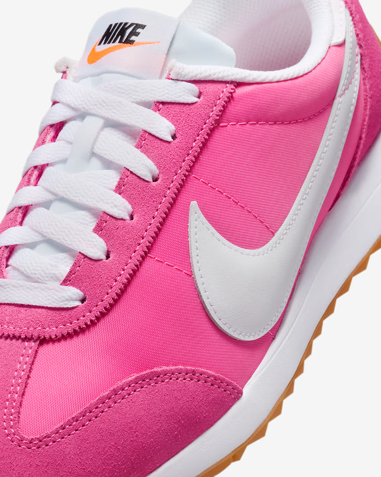 HM4771-600 Nike  Pacific Pinksicle Gum Light Brown Total Orange White (Women's)