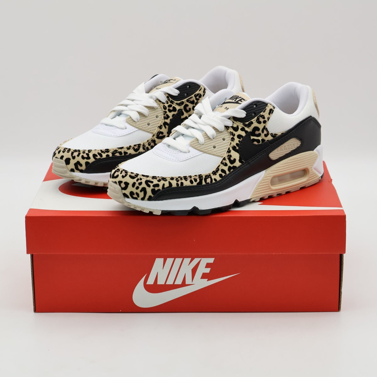 IF1619-100 Nike Air Max 90 Leopard (Women's)