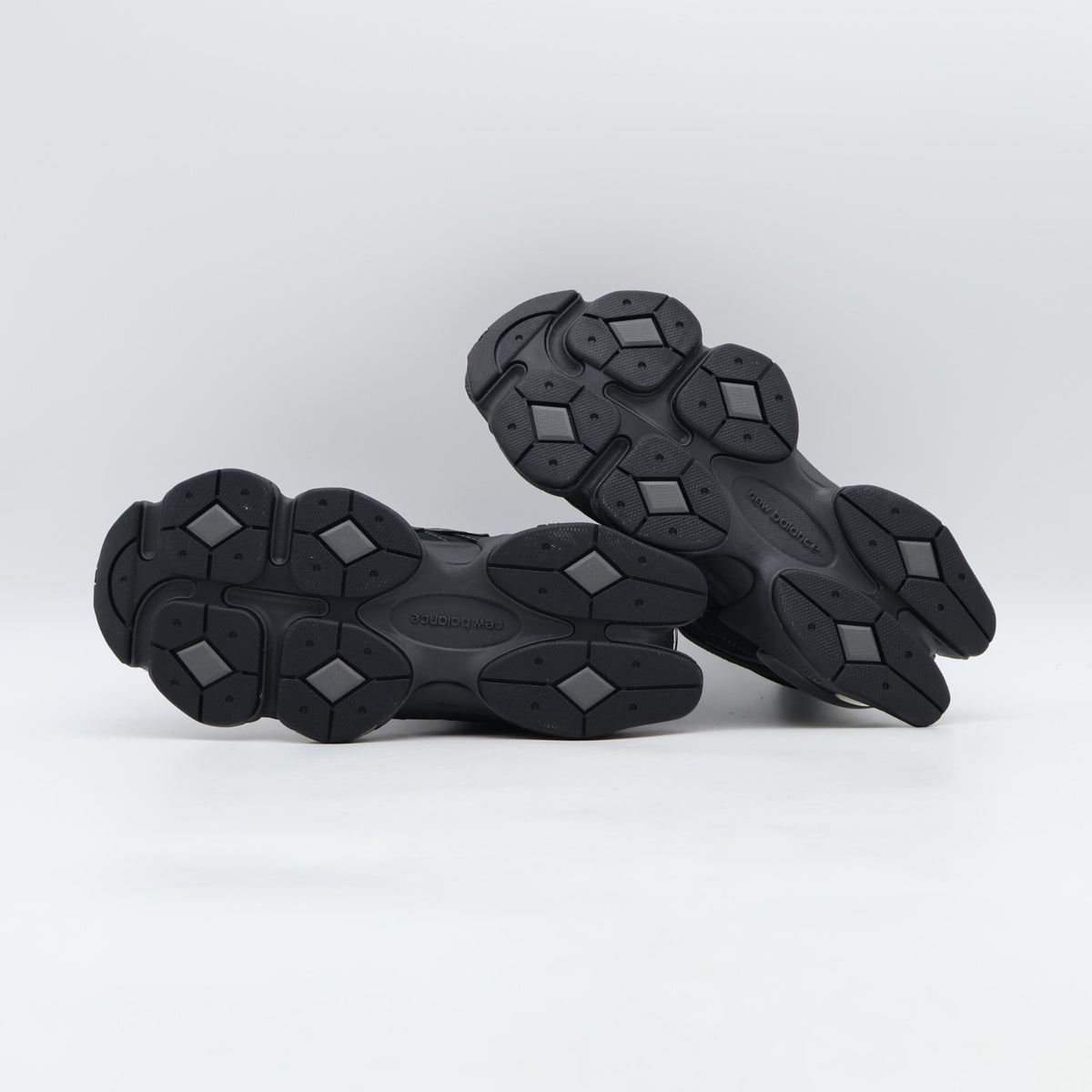 U906079E New Balance 9060 "Black/Castlerock" (Men's)