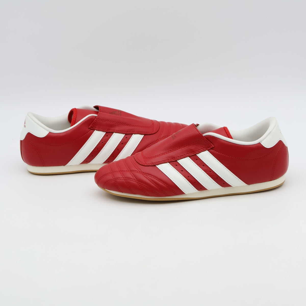JS4020 adidas Originals Women's Taekwondo Off White Better Scarlet Gum (Women's)