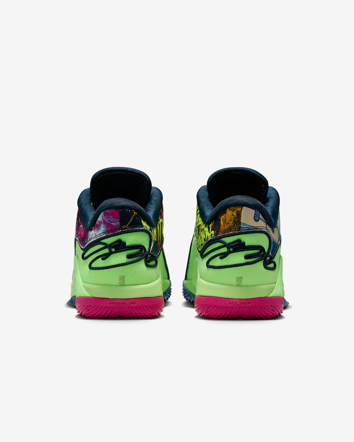 HV8452-400 Nike LeBron 22 Bryceâs World HV8451-400 (Men's)