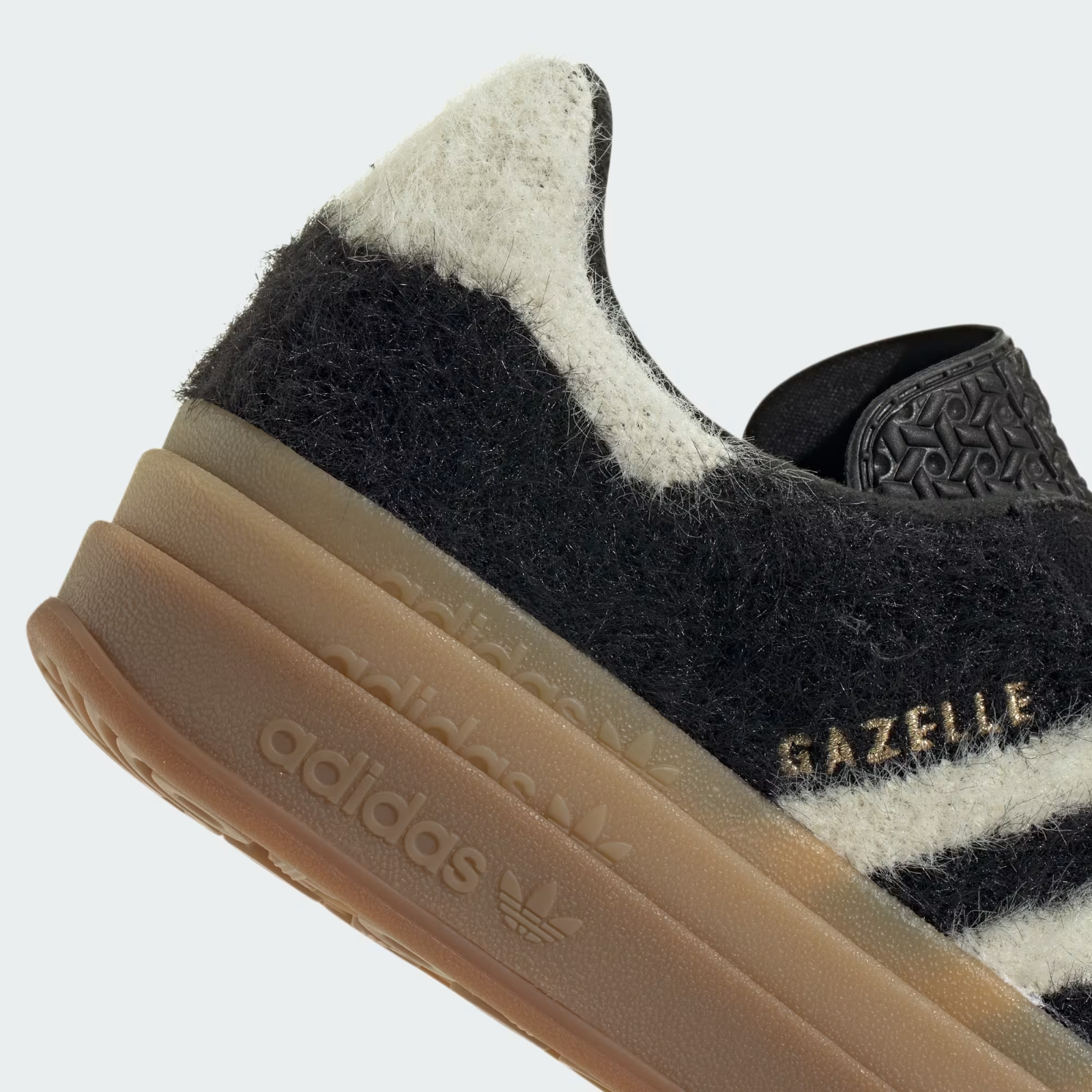js3907 adidas Originals Gazelle Bold Core Black Cream White Gold Metall (Women's