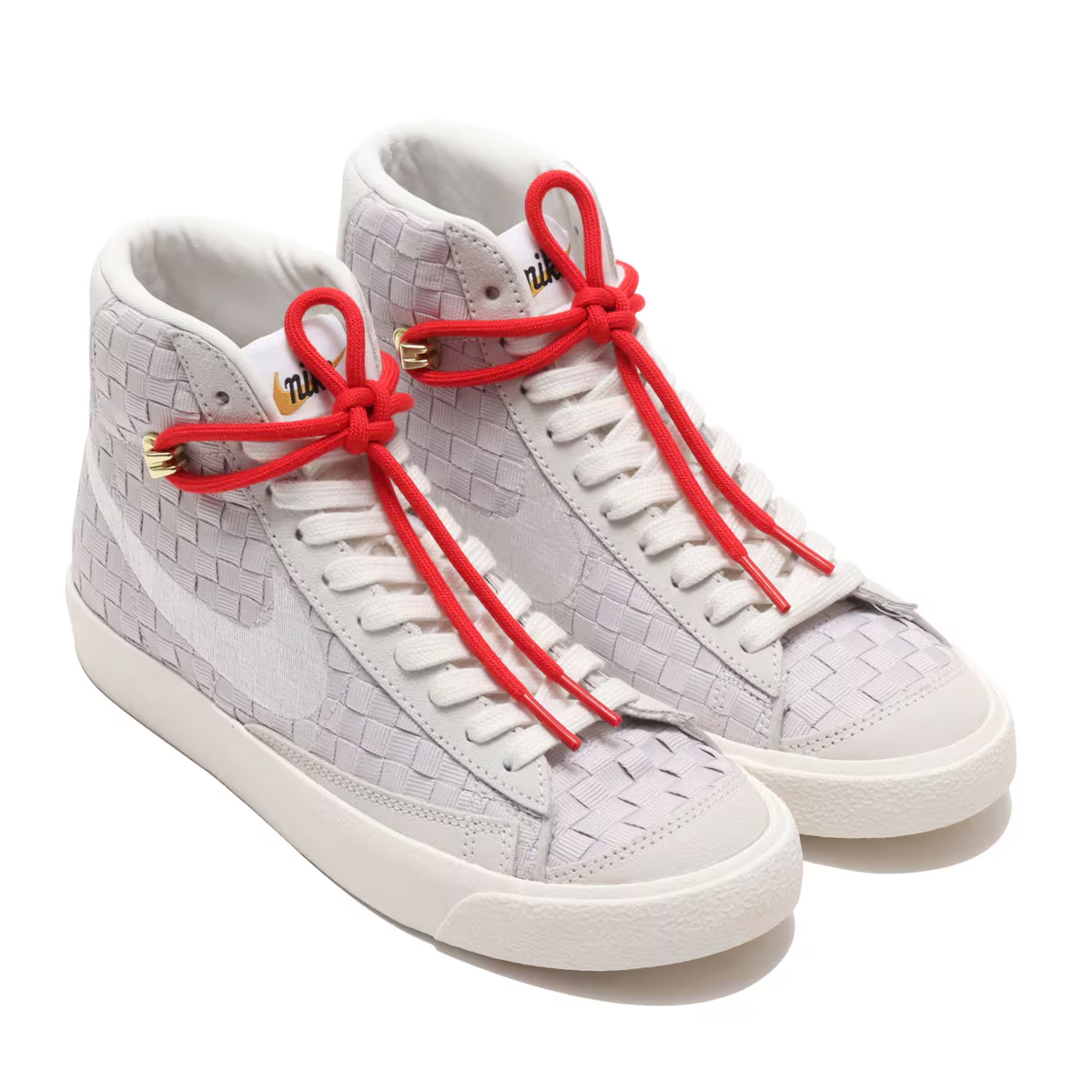 DD5402-078 Nike BLAZER MID 77 "SASHIKO" WHITE (Women's)