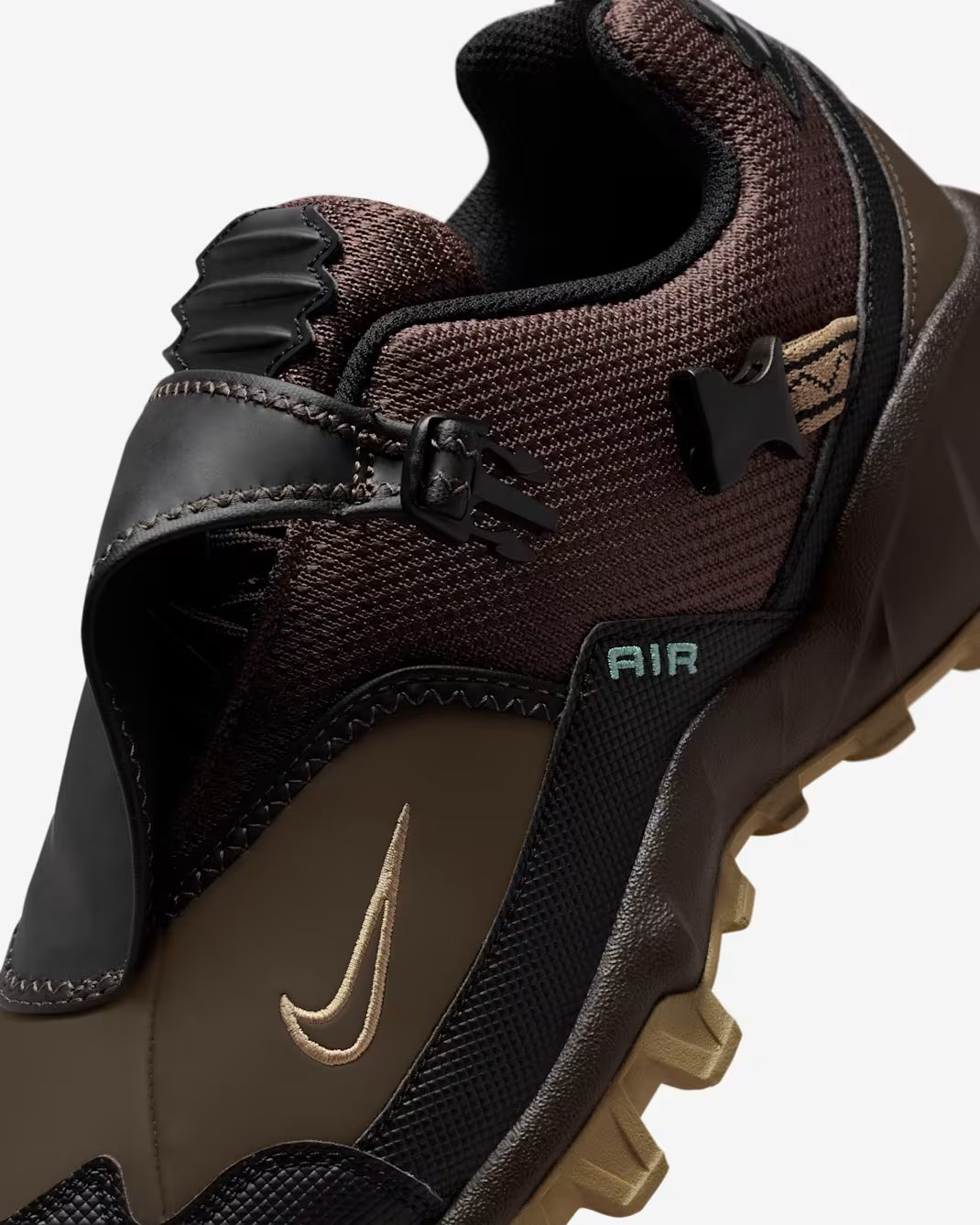 HM7133-201 Nike ACG Phassad Ironstone Black (Men's)