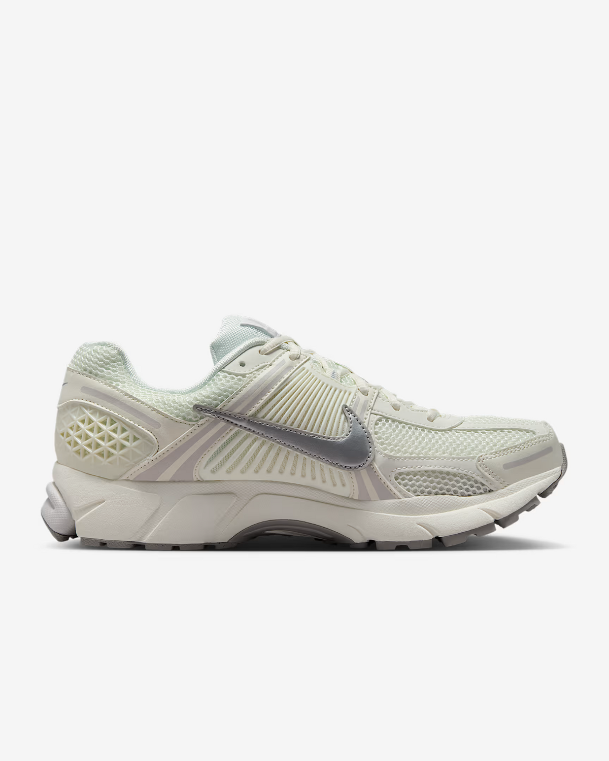 FB9149-103 Nike Vomero 5 Sail Vast Grey College Grey Metallic Silver (Men's)