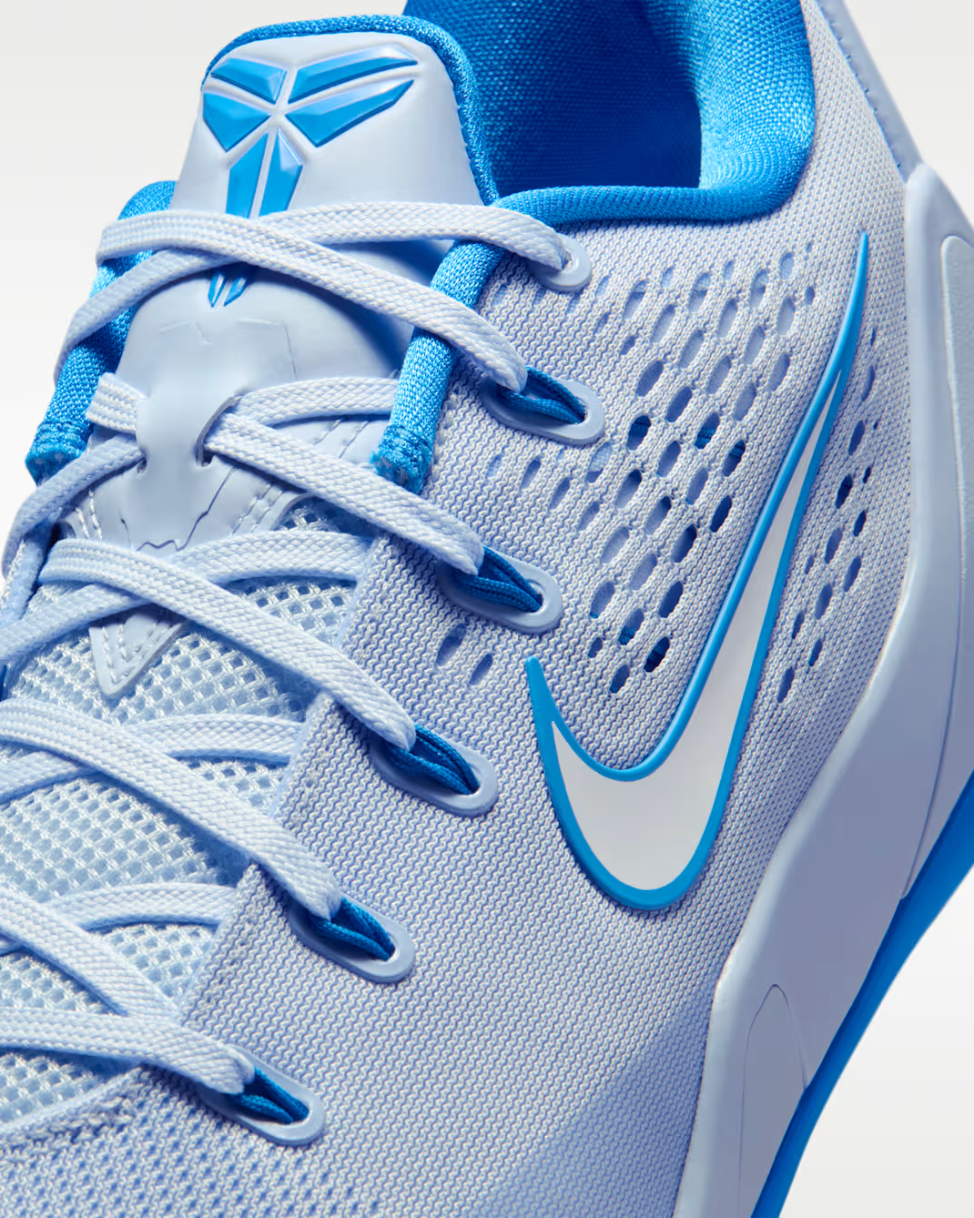 IH1401-402 Nike Kobe 9 Elite Low EM Protro Hydrogen Blue (Men's)