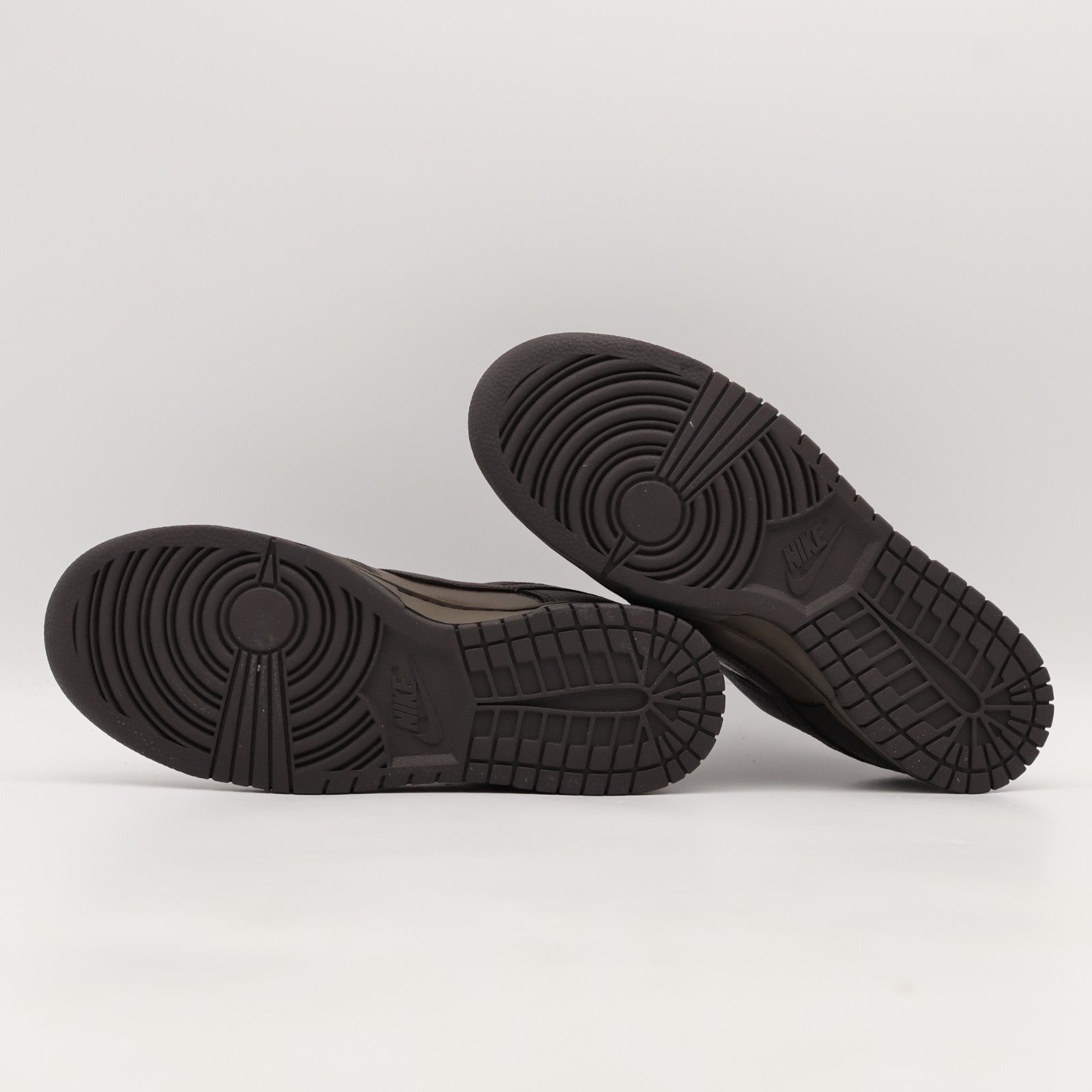 HQ1979-001 Nike Dunk Low Ironstone Velvet Brown (Men's)