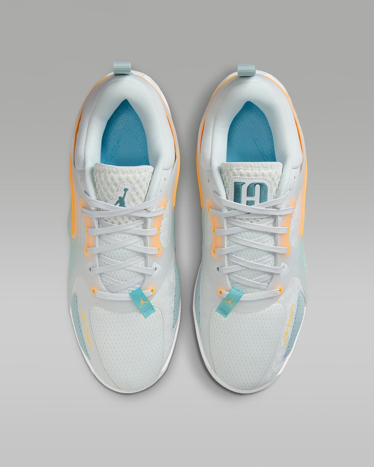 FQ3859-101 Nike Jordan Heir Series Poolside (Men's)