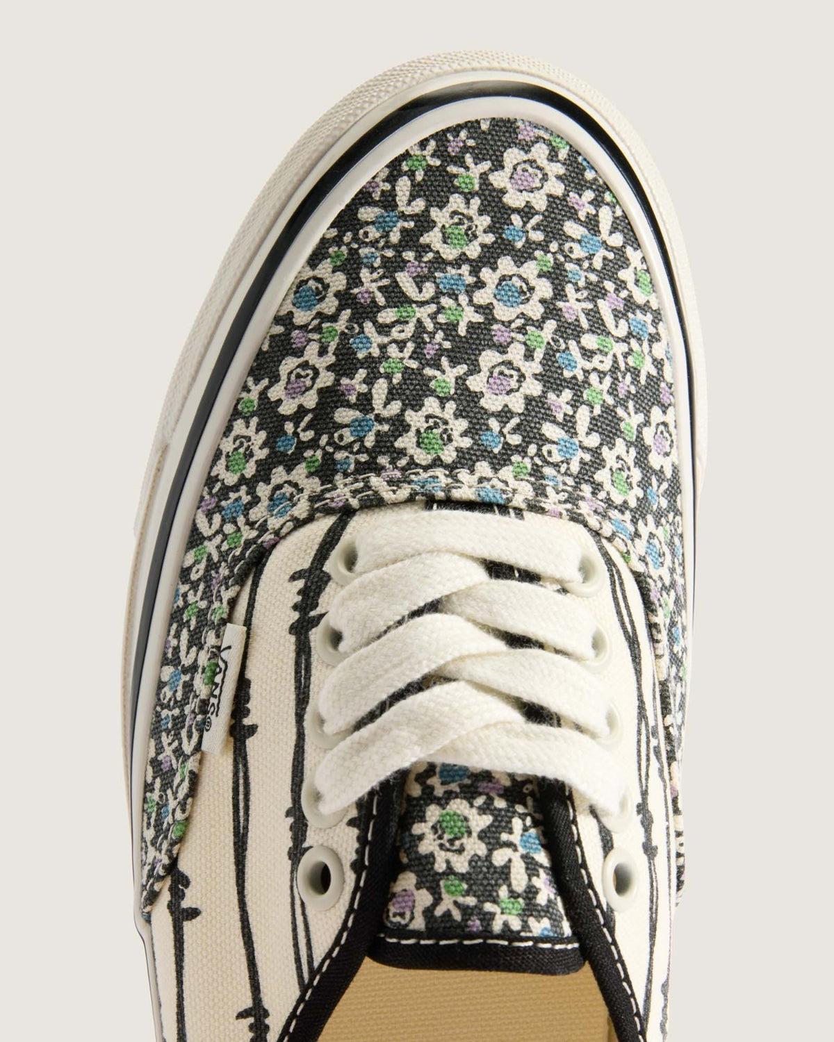 VN000D9NF0B Vans Premium Authentic Daisy Wire (Men's)