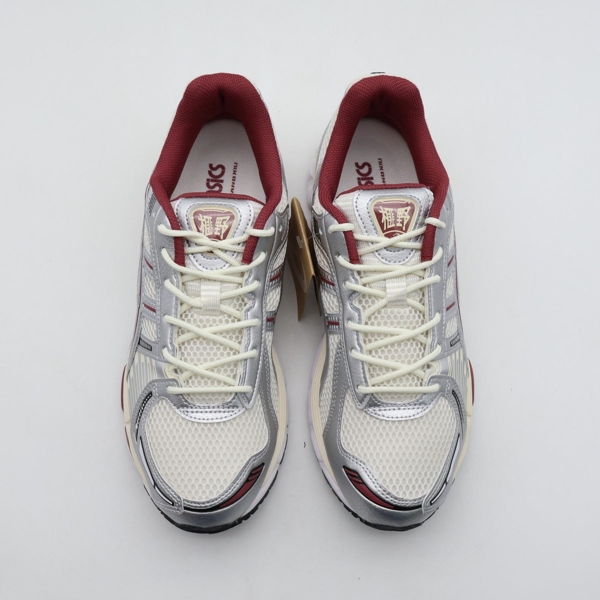 1203A759-102 Asics Gel-Kayano 12.1 Cream Pure Silver (Men's)