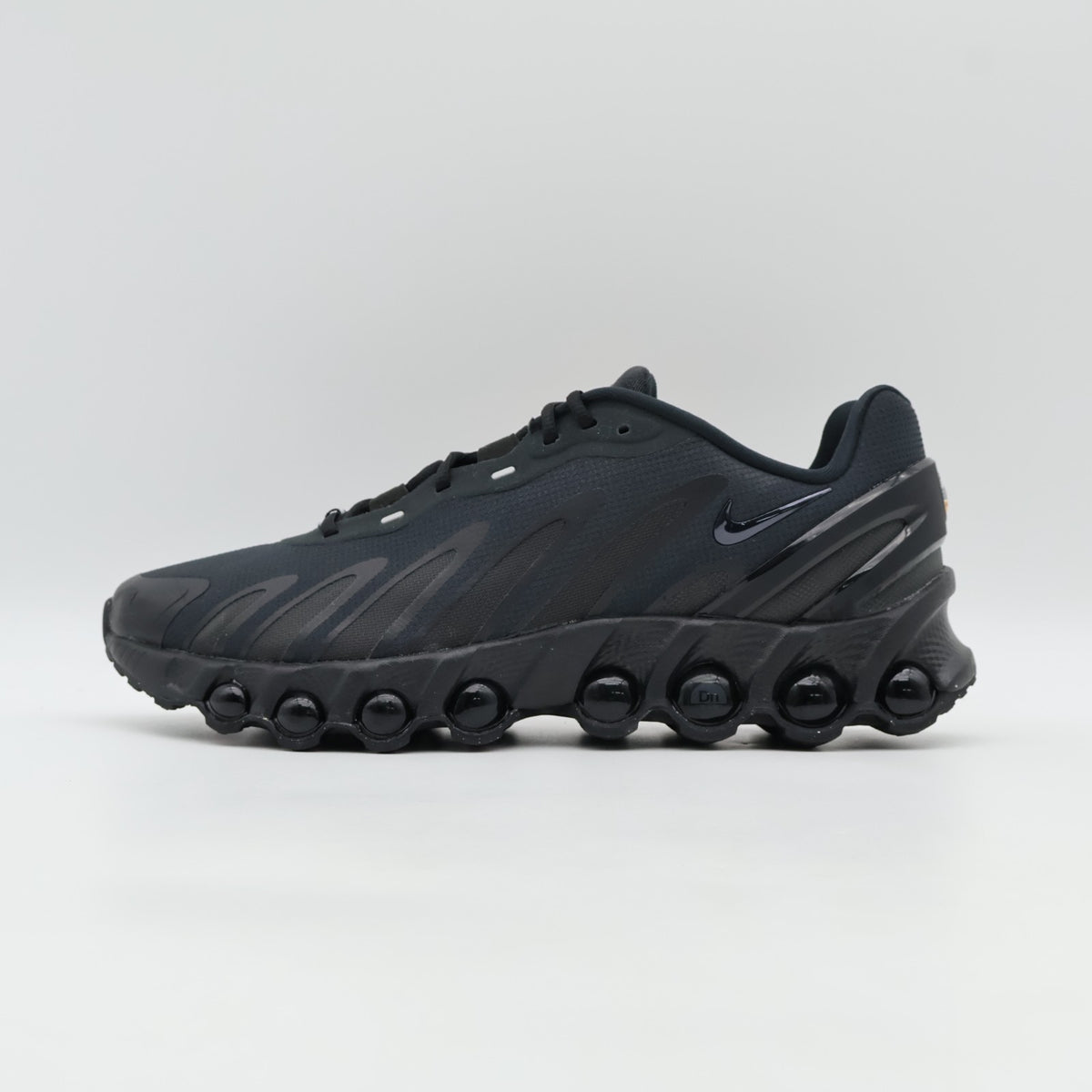 FQ7860-002 Nike Air Max DN8 Triple Black (Men's)