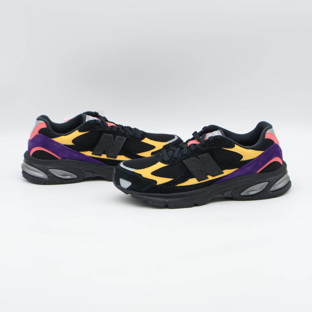 U2010KTF KITH Ã New Balance 2010 Black Multi (Men's)