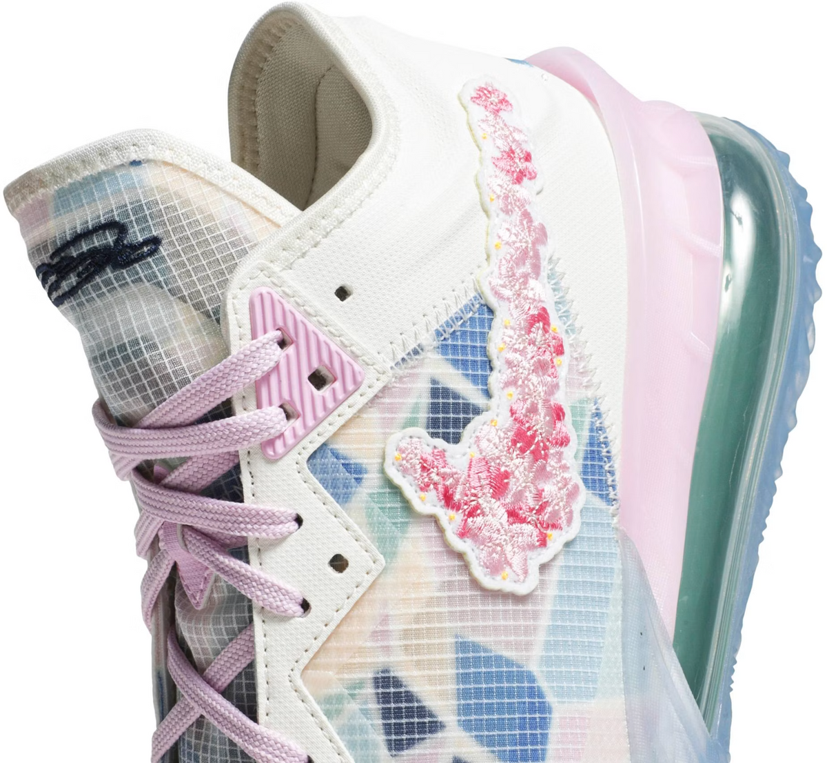 CV7562-101 atmos Ã Nike LeBron 18 Low "Cherry Blossom" (Unisex)