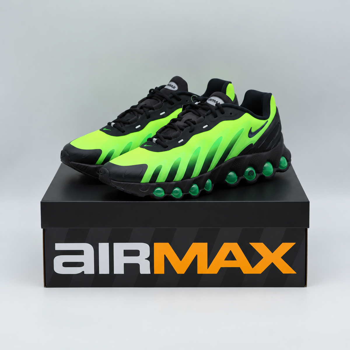 HQ4681-010 Nike Air Max DN8 Black Green Strike Volt Black (Men's)