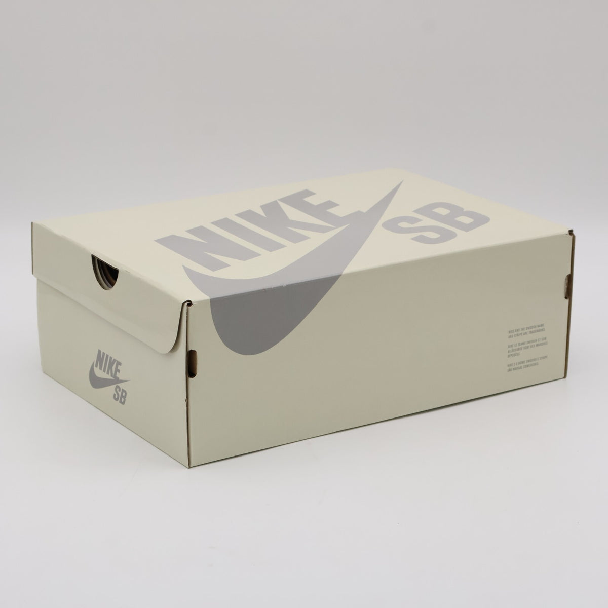 FQ0792-001 Diâorr Greenwood Nike SB Zoom Blazer Mid QS Dark Grey (Men's)