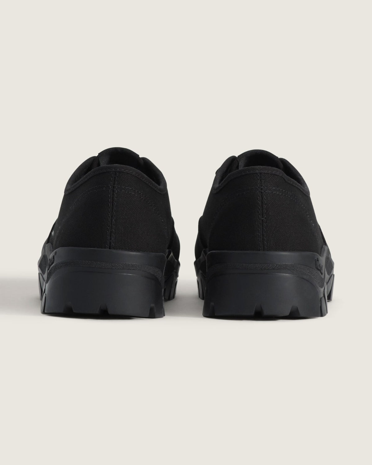 VN000EGWBLA OAMC OTW by Vans Authentic Oxford Black (Men's)