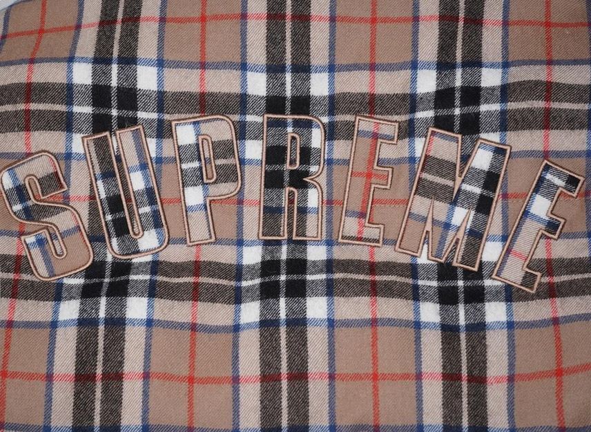 Supreme Reversible Puffer Jacket Navy