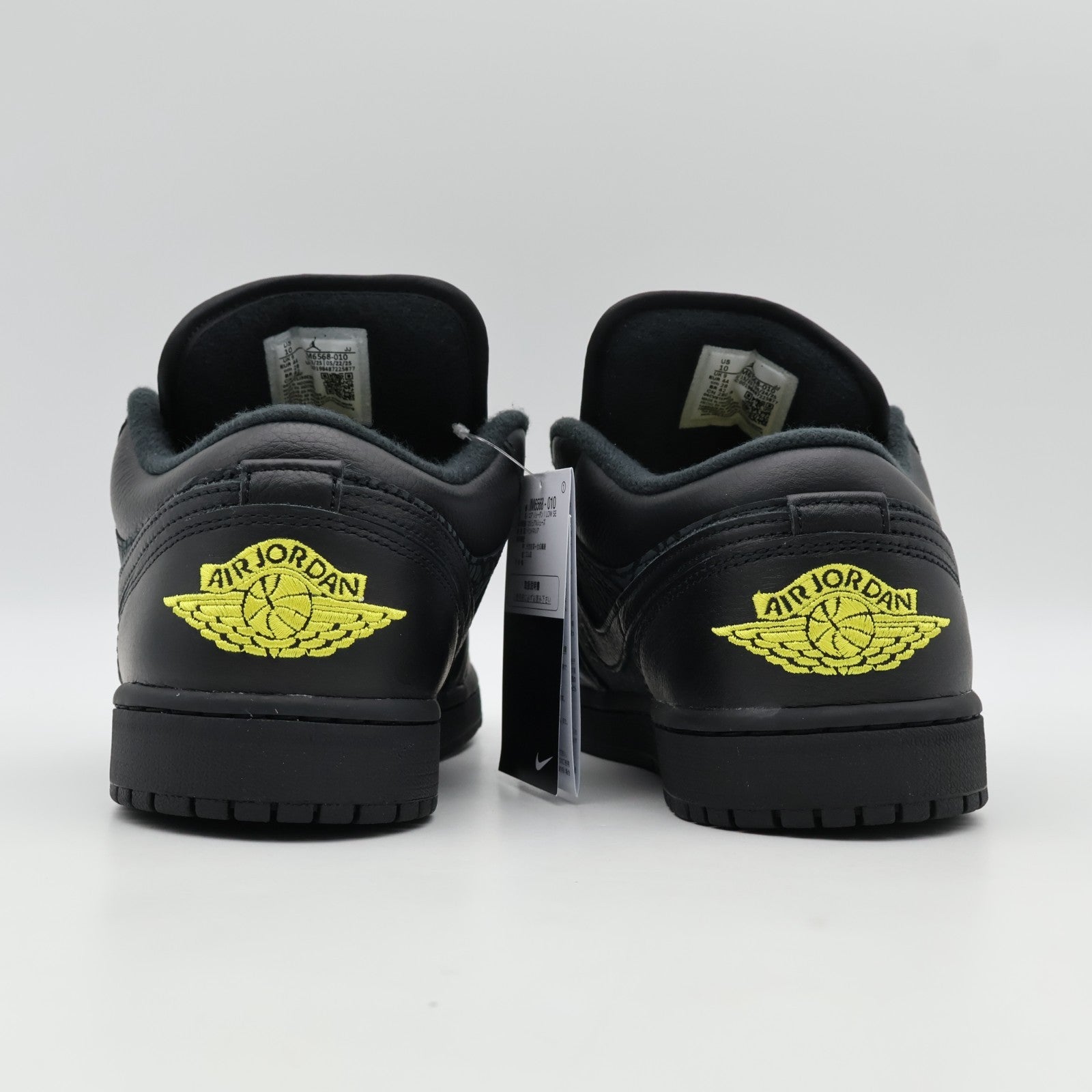 IM6568-010 Nike Air Jordan 1 Low SE Black Anthracite Tour Yellow (Menâs)