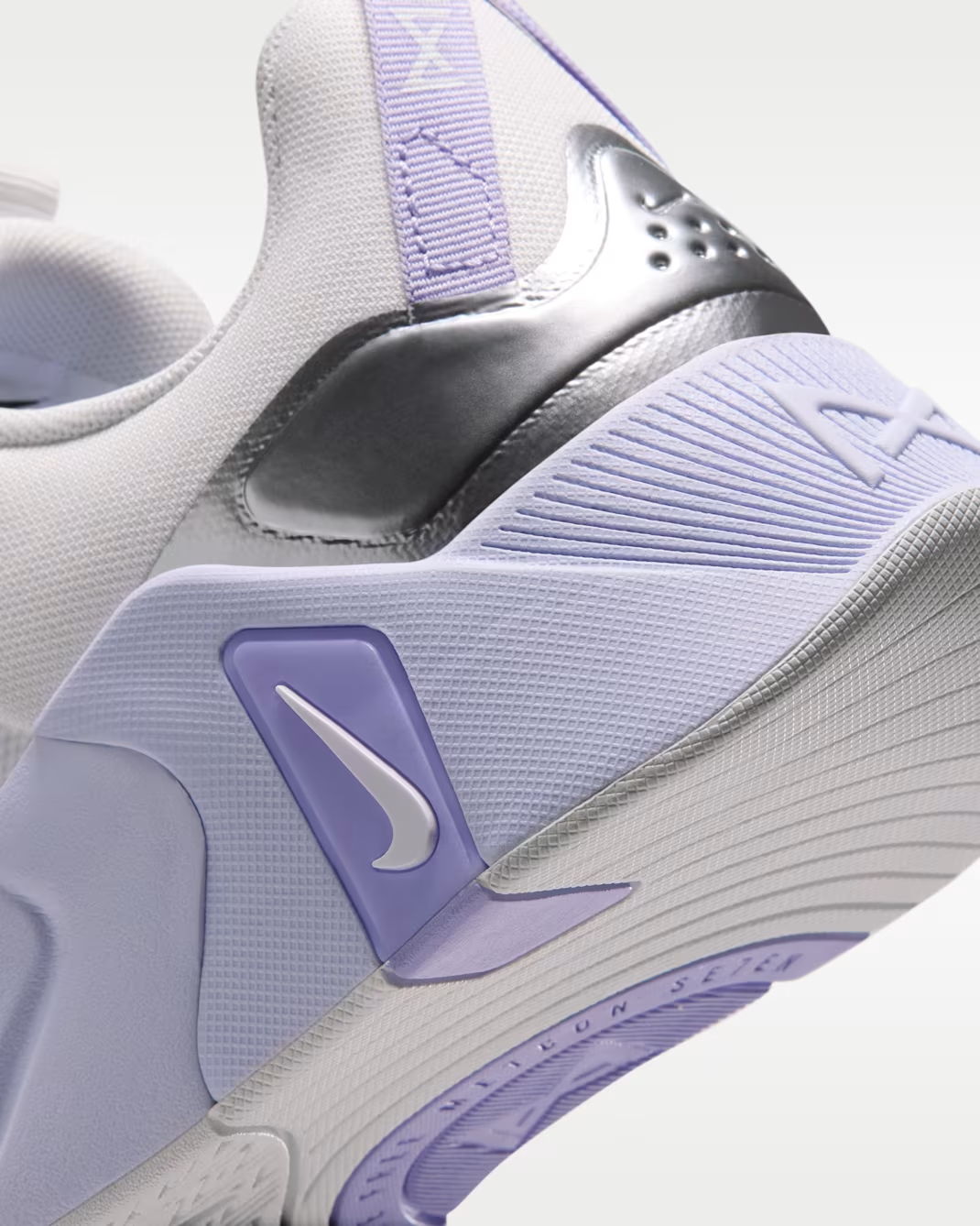 II7406-106 Nike Free Metcon 7 "Summit White/Palest Purple" (Women's)