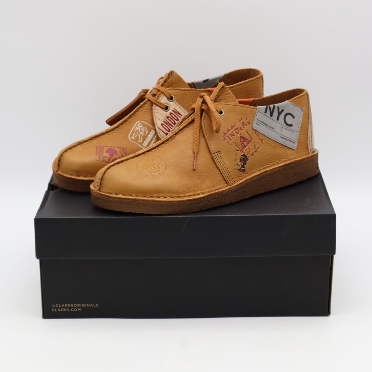 26183897 Clarks DSRTTravelTrek Tan Interest (Men's)