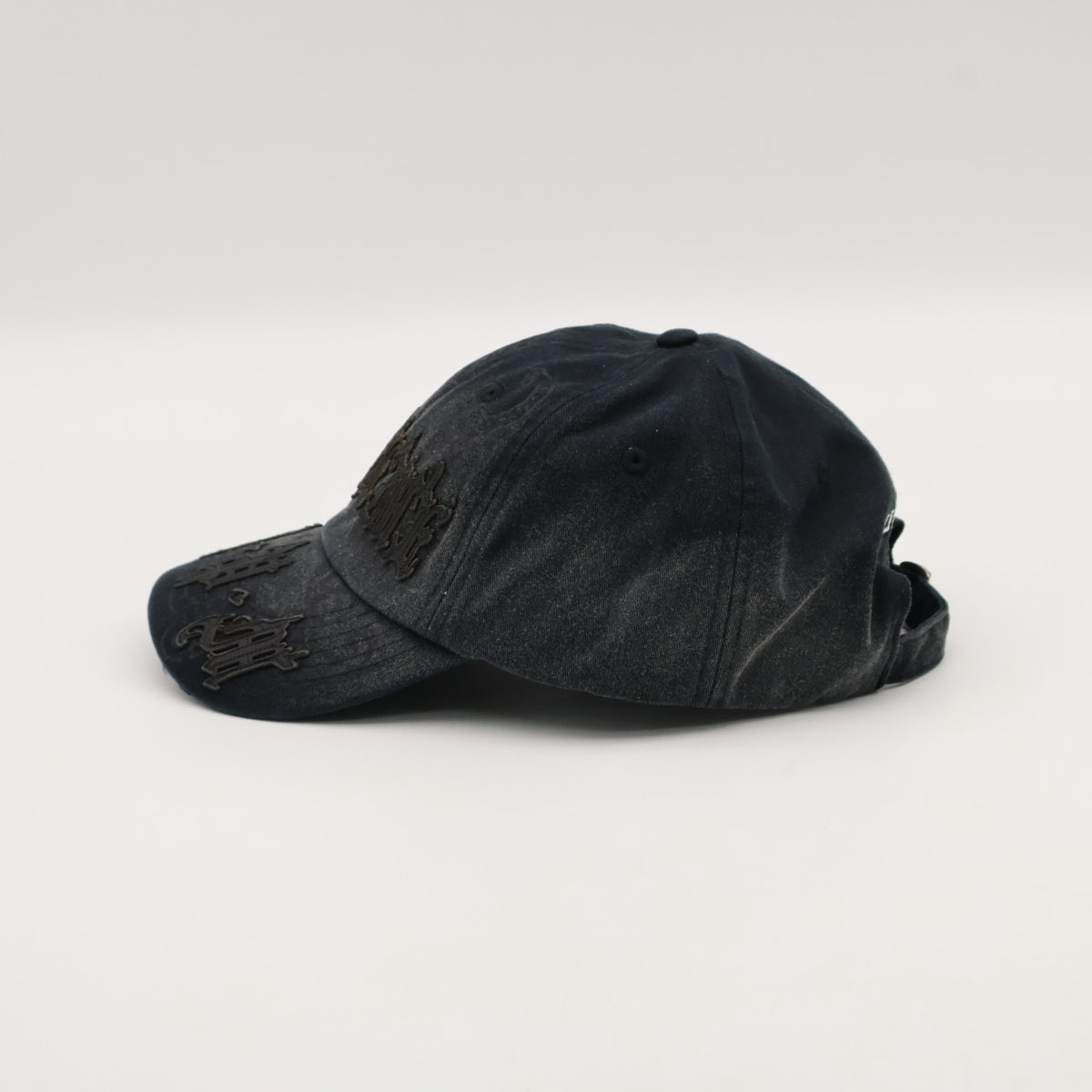 Supreme Leather Applique 6-Panel Black