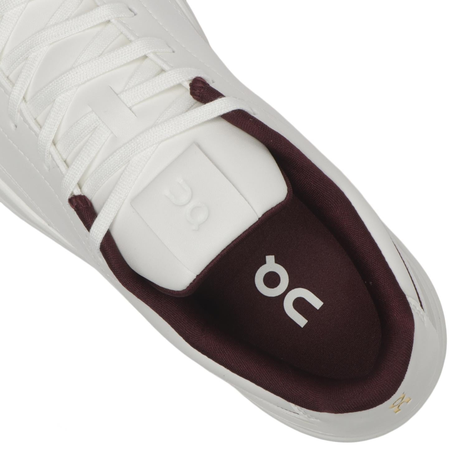 3WG10404758 On THE ROGER Centre Court Ivory Maroon (Women's)