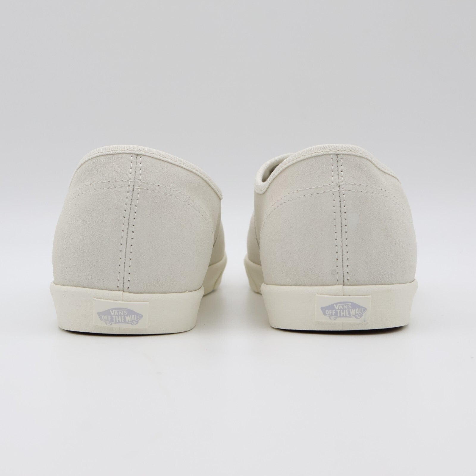 VN000D04OFW VANS AUTHENTIC LOWPRO SUEDE OFF WHITE (Men's)
