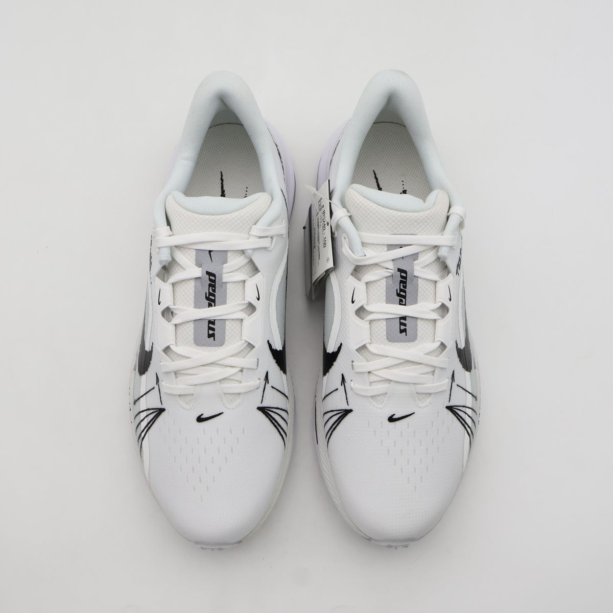 IR3240-100 Nike Pegasus 1 Golf White Black (Men's)