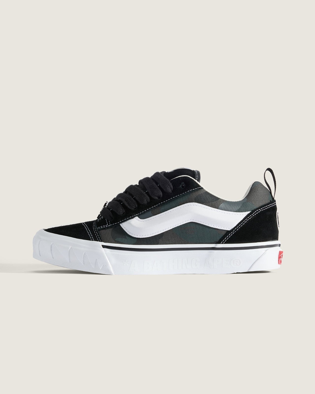 VN000Z3929B A BATHING APE Ã Vans Premium Knu Skool "Camo Black" (Men's)