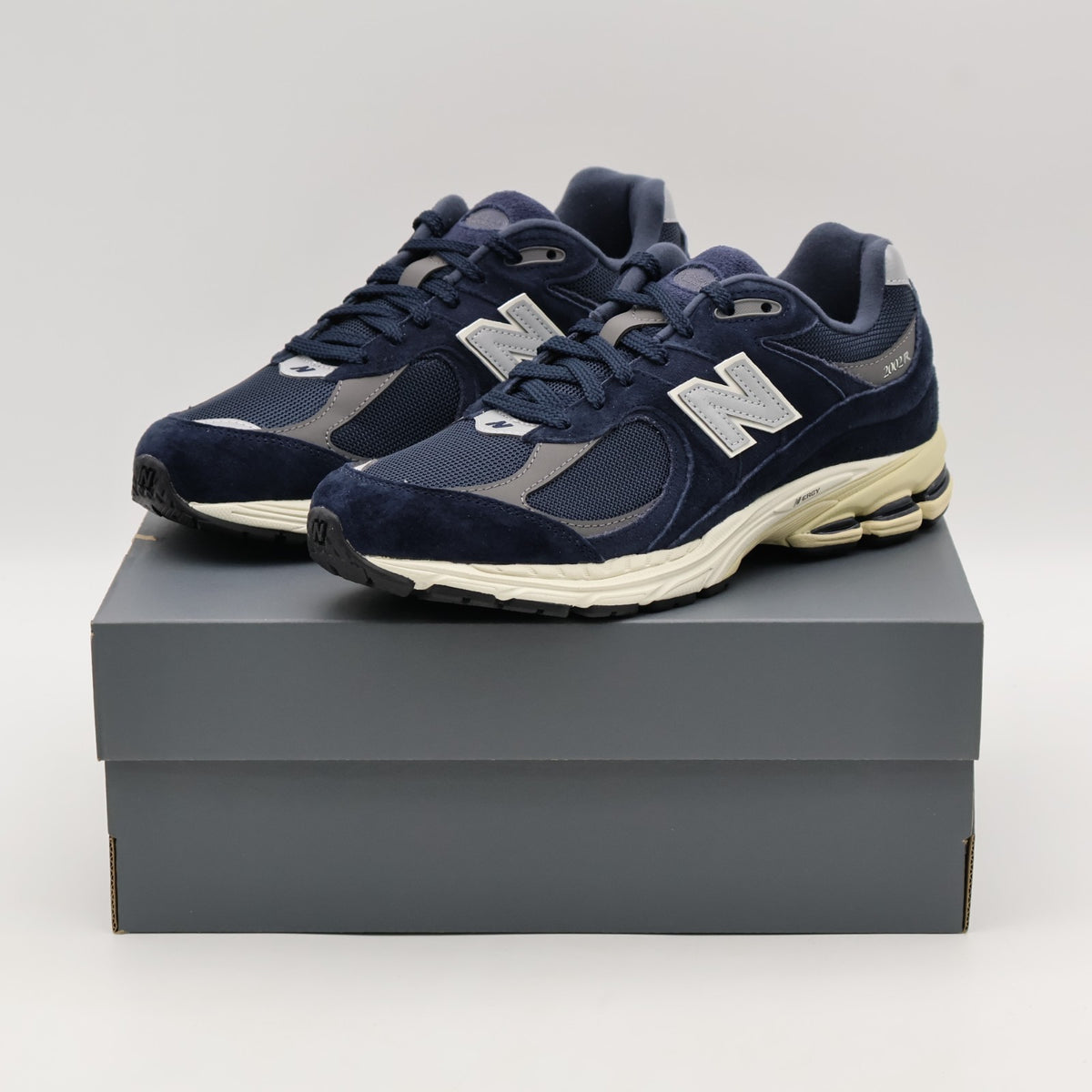 M2002RCA New Balance 2002R Eclipse Castlerock (Men's)