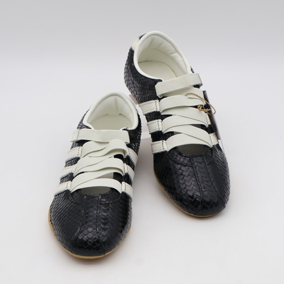 KI4313 adidas Tokyo MJ Core Black Off White (Women's)