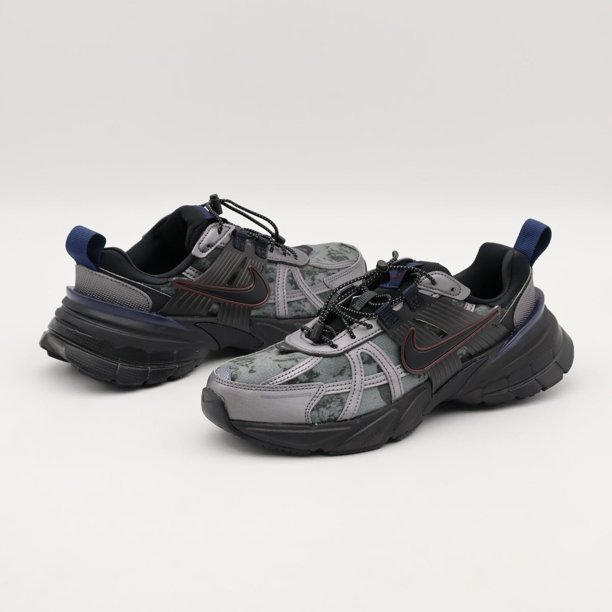 HQ4053-001 Nike V2K Run Metallic Dark Grey Black Dark Smoke Grey (Women's)