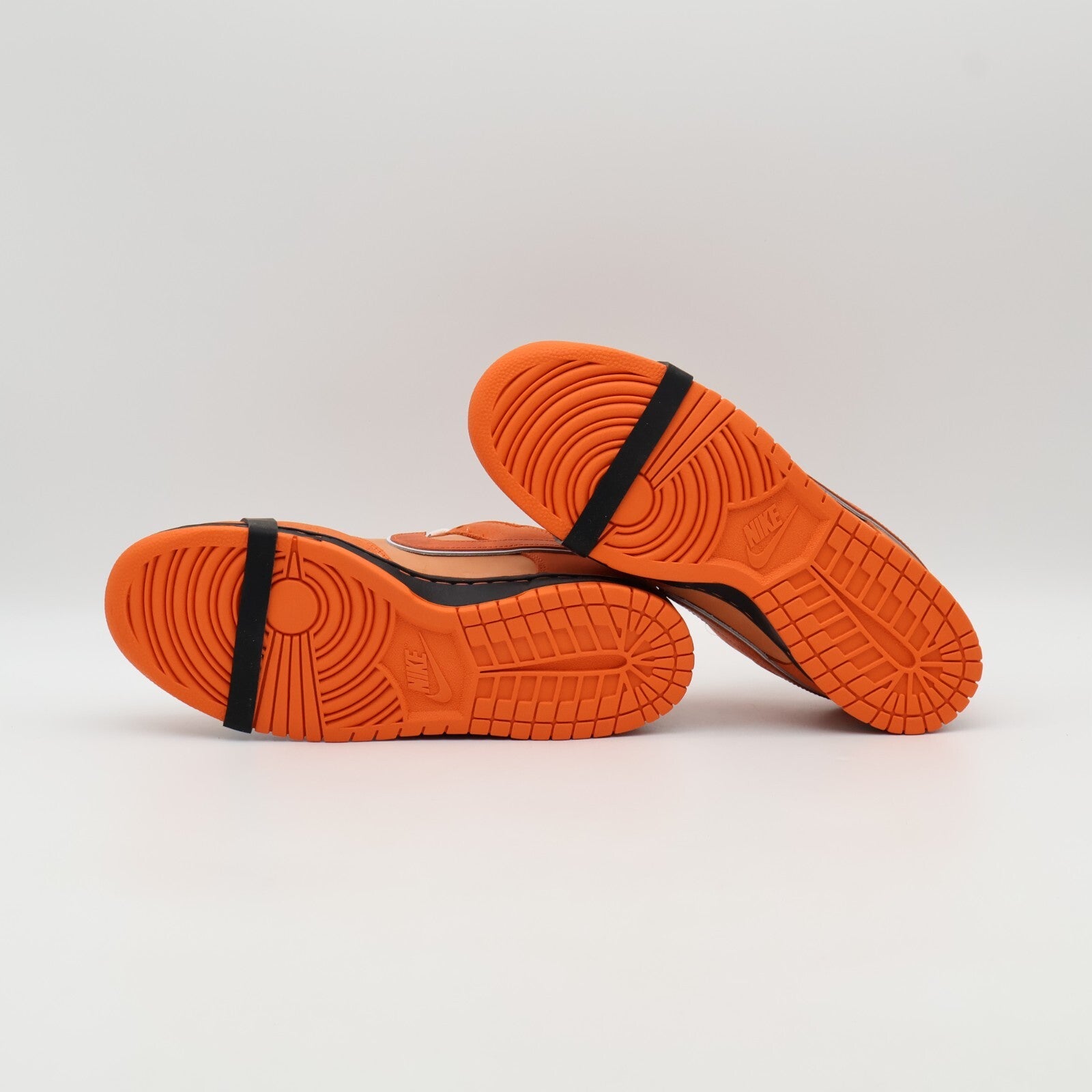 FD8776-800 Nike SB Dunk Low Concepts Orange Lobster Electro Pink Black (Men's)