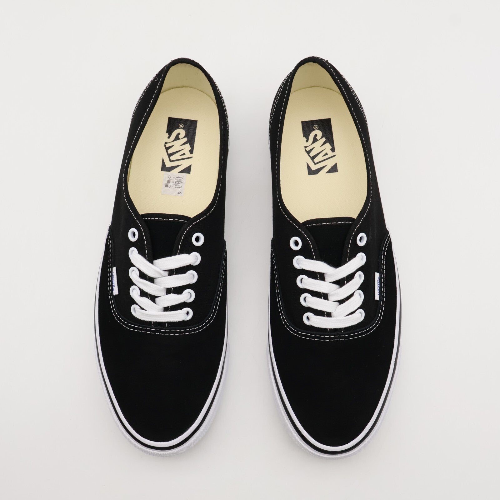 VN000D5KMCG Vans Premium Authentic 44 Black White (Men's)