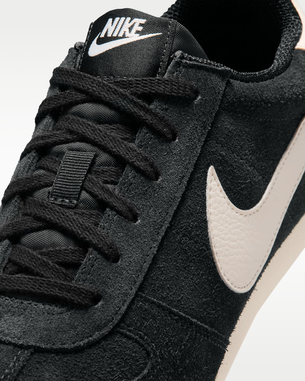 IO8030-001 Nike Sprint Sister BlackSail (Women's)