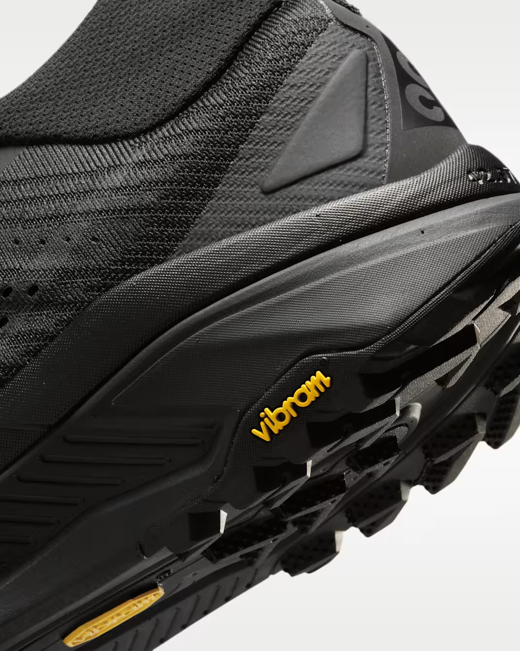 HV8113-002 Nike ACG Zegama Black Anthracite (Men's)