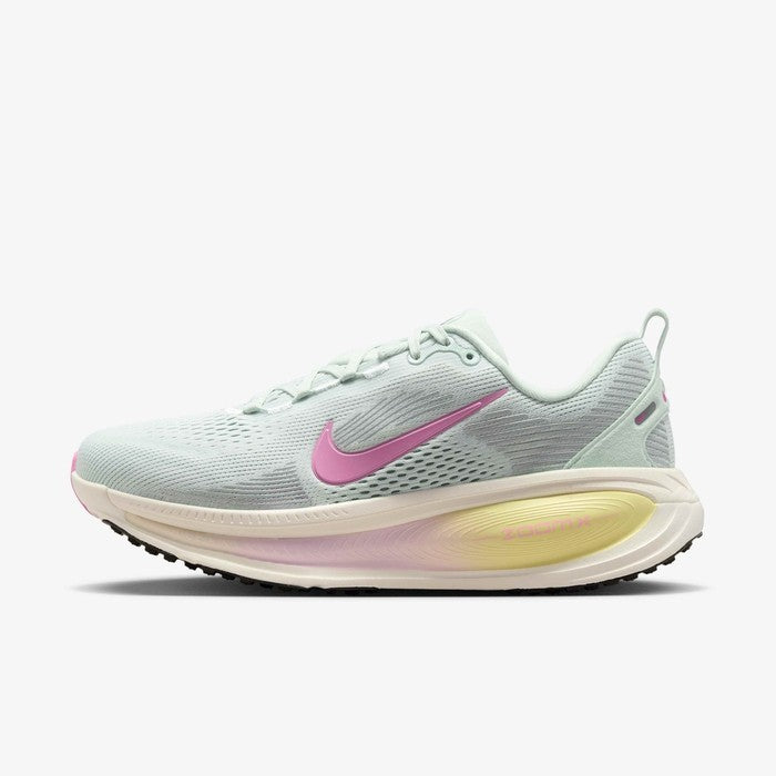 IH3634-099 Nike Vomero 18 Barely Grey Pale Ivory Cannon Playful Pink (Women's)