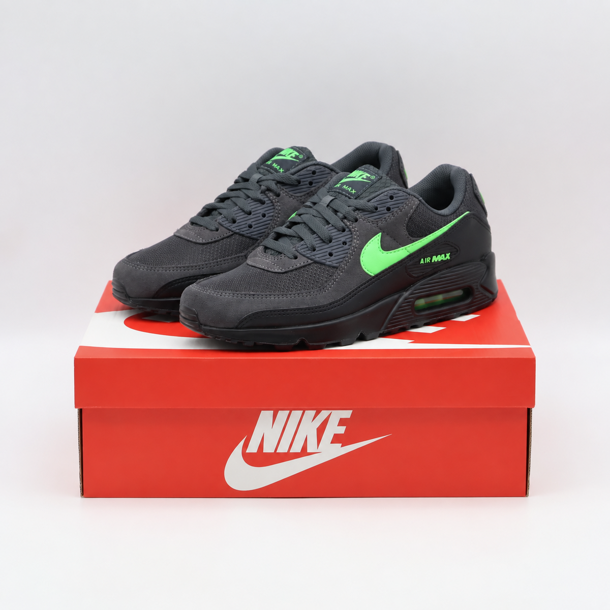 DM0029-015 Nike Air Max 90 Anthracite Black Green Strike (Men's)